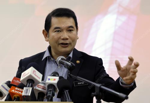 RAFIZI RAMLI