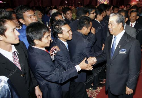 MUHYIDDIN YASSIN