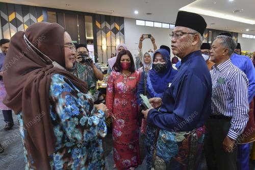 TAN SRI NOH OMAR