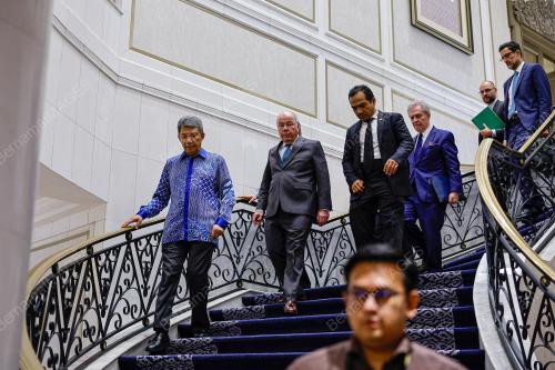 DATUK SERI MOHAMAD HASAN