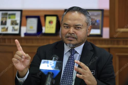 DATUK DR ABDUL GAPAR ABU BAKAR