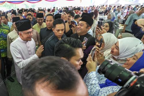 DATUK SERI ANWAR IBRAHIM