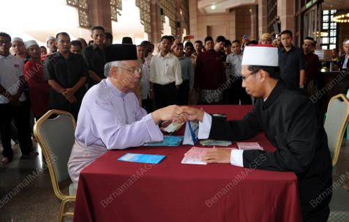 DATUK SERI NAJIB TUN RAZAK