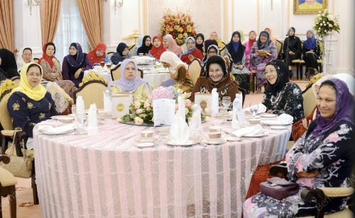 PTJ04_26112013_ROSMAH
