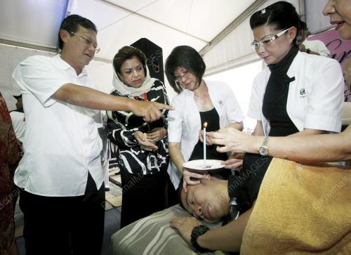 DATUK SERI SHAHRIZAT ABDUL JALIL
