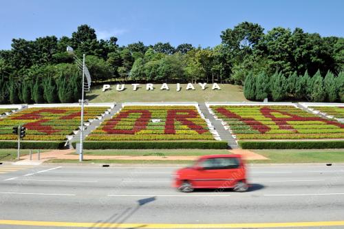 PTJ04_27052015_FLORIA