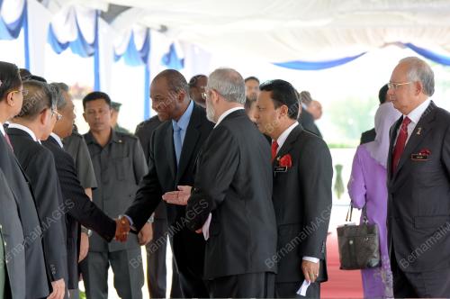PTJ04_27062012_GUINEA