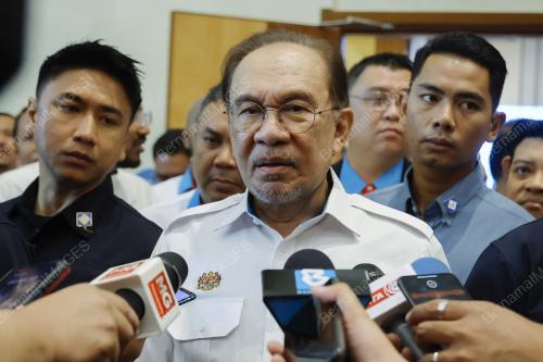 DATUK SERI ANWAR IBRAHIM