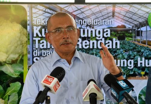 DATUK SERI DR RONAL KIANDEE