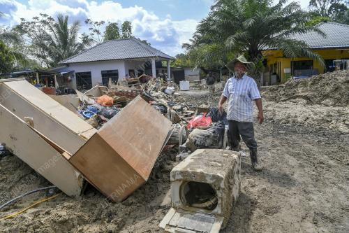 DATUK JA`APAR MANSOR