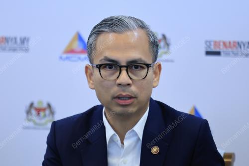 FAHMI FADZIL