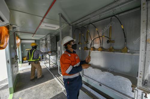 TANGKI PENYIMPANAN GAS OKSIGEN CECAIR