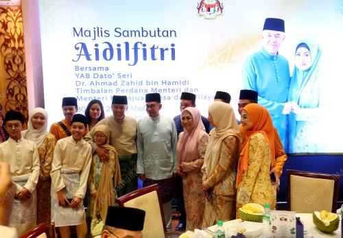 DATUK SERI ANWAR IBRAHIM