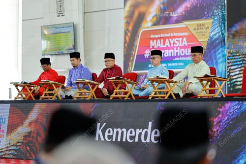 FAHMI FADZIL