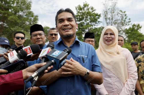 DATUK DR RADZI JIDIN