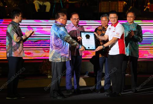DATUK SERI ANWAR IBRAHIM