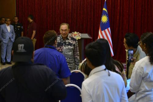 DATUK SERI ANWAR IBRAHIM