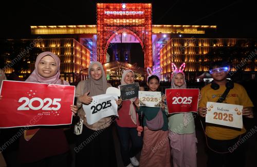 AMBANG TAHUN BAHARU 2025
