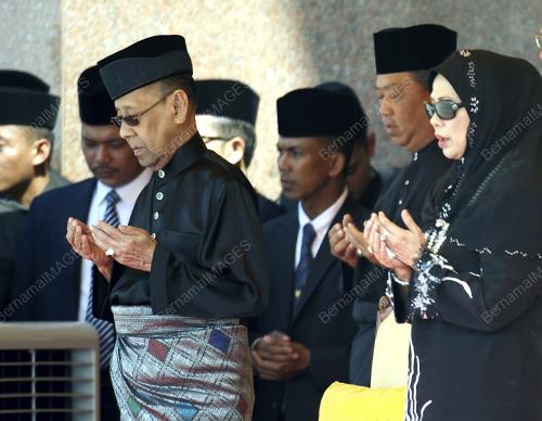 PTJ051_22082014_AGONG