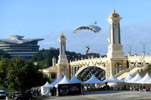 PUTRAJAYA BASE JUMP 2020