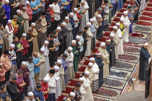 SOLAT SUBUH MACAM JUMAAT