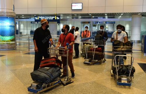TINJAUAN PEMBUKAAN SEMULA SEMPADAN NEGARA (KLIA)