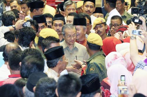 MAHATHIR MOHAMAD