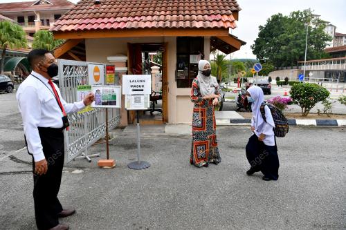SESI SEKOLAH SECARA PENGGILIRAN