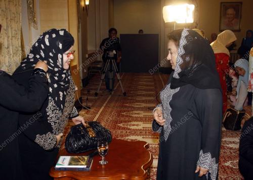 ROSMAH MANSOR