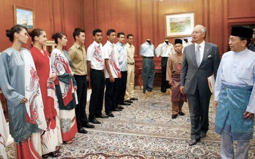 MOHD NAJIB TUN ABDUL RAZAK