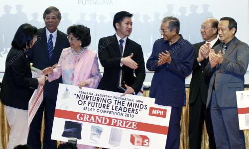 PERTANDINGAN ESEI 2010