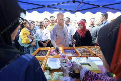 PTJ05_04072015_PM_BAZAR