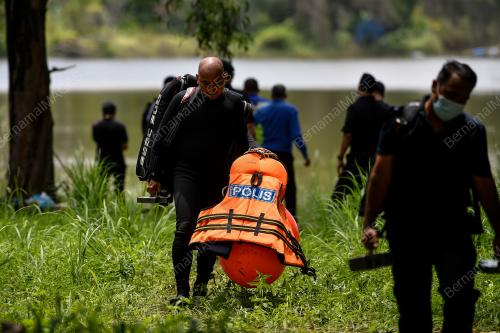 KES PEMBUNUHAN SEORANG PENSYARAH