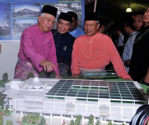 PTJ05_05042013_PM_MASJID