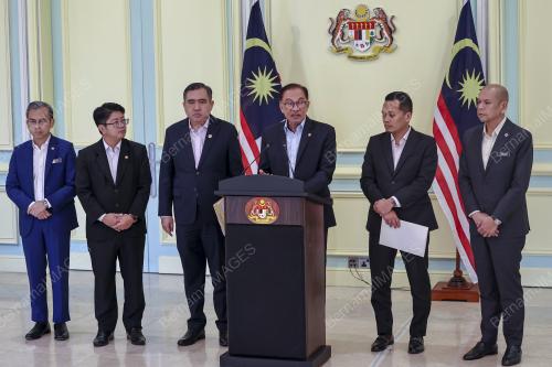 DATUK SERI ANWAR IBRAHIM