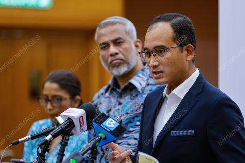 DATUK SERI KHAIRUL DZAIMEE