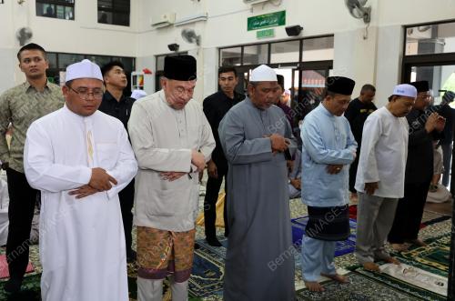 DATUK SERI ANWAR IBRAHIM