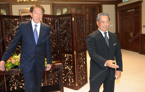 TAN SRI MUHYIDDIN YASSIN