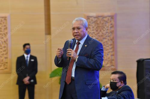 TAN SRI ANNUAR MUSA