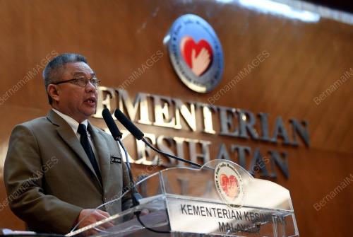 DATUK SERI DR ADHAM BABA