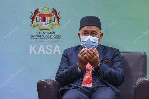 DATUK SERI TUAN IBRAHIM TUAN MAN