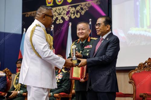 DATUK SERI MOHAMED KHALED NORDIN