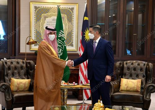 DATUK SERI MOHAMED AZMIN ALI