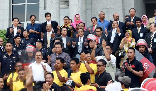 KEPUTUSAN MENTERI BESAR PERAK