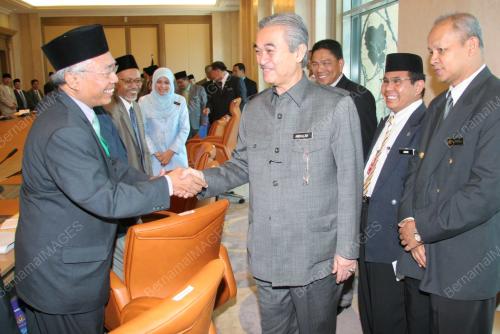 ABDULLAH AHMAD BADAWI