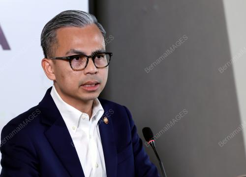 DATUK FAHMI FADZIL