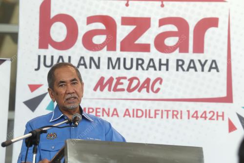 DATUK SERI DR WAN JUNAIDI TUANKU JAAFAR