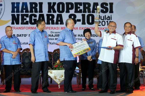 DATUK SERI NAJIB TUN RAZAK