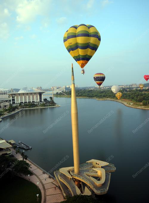 PTJ05_10032017_BELON