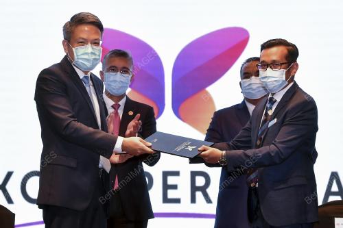TENGKU DATUK SERI ZAFRUL TENGKU ABDUL AZIZ
